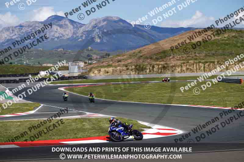 cadwell no limits trackday;cadwell park;cadwell park photographs;cadwell trackday photographs;enduro digital images;event digital images;eventdigitalimages;navarra;no limits trackdays;peter wileman photography;racing digital images;trackday digital images;trackday photos